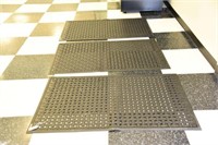 (3) Grease Proof kitchen wet/dry nonskid floor