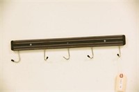 Wall mount magnetic knife rack (18 ½”)