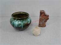 Ceramic planter and 2 natural stone rock paper