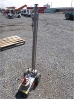 Gray TSL-44 Air/Hydraulic Jack