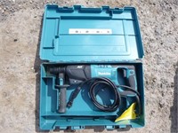 Makita HR2621 Concrete/Steel Combo