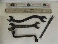 BOX- STANLEY LEVEL & OTHER, WRENCHES, PRY BAR ETC