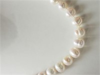 Sterling Silver Freshwater Pearl Necklace.