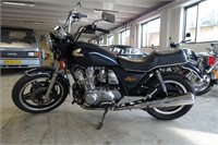 MC Honda CB 750 Custom MOMSFRI