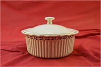 Paula Deen 9" - 2 Qt. Casserole Dish with Lid