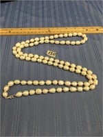 48" white freshwater pearl necklace        (a 7)