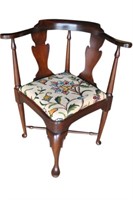 Mahogany Corner Gentleman's Chair
