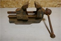 AMCO NO.71 VISE-RUSTY-WORKS