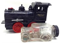 Wind Up Plastic Train Engine & Glass Car w/Coins