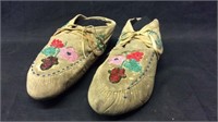 Mohican Woodland Beaded Moccasins 1910