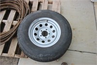 Trailer tire