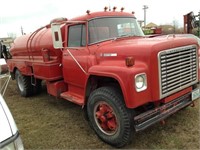 '76 International Water Truck