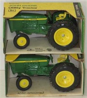 2x- Ertl JD Utility Tractors, 1/16, NIB