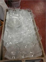 35 pc glass ware/plate set