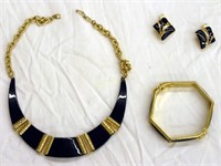 Matching Set Costume Jewelry