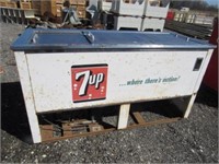 Commercial 7-Up Cooler with Bottle
