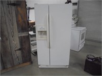 Kenmore Side By Side Refridgerator