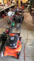 Husqvarna 650 series lawnmower, 6 1/2 hp Briggs &