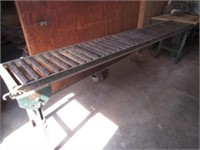 10' Roller conveyor