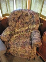 1 Floral Cloth Side Chair (swivels & Rocks)