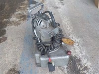 Milwaukee Hydraulic Power Pump