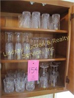 40 pc set of Crystal d' Arques: 8 drinking