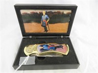 COLLECTOR POCKET KNIFE WITH BOX