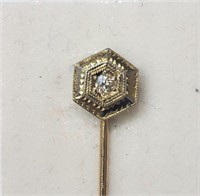 14K Yellow Gold Diamond (0.10ct) Victorian