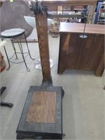 Platform Scale with Weights