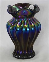 Colonial Lady vase - purple