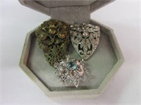Pair of Vintage Shoe Clips and Brooch