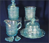 Peacock at the Fountain 4 pc. table set - ice blue