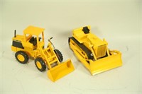 LOT OF 2 CONSTRUCTION VEHICLES