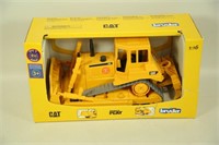 1:18 SCALE BRUDER CAT BULLDOZER