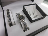 Geneva Ladies Quartz Watch, Necklace & Earring Set