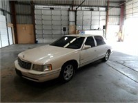 1999 Cadillac DeVille Base- WHITE 168,073
