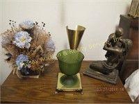 4 Pcs Of Decor: Mother/child Statue, Green