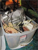 1 Tote Of Approximately 20 Mixed Purses/bags