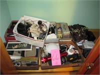 Large group of misc items: flashlights, wallets,