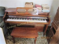 Baldwin piano pro electric piano w/ bench, books,