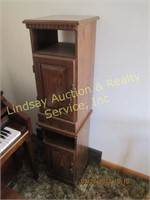 2 Wooden End Tables 13