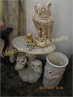Owl group: resin owl table 19
