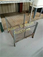 Beacon 24 x 24 x 16 galvanized raised cage