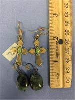 2 Pairs of earrings, jade and opal crosses hall ma