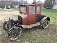 1924 (?) Ford Model T, 2 door coupe project car