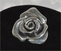 Large .925 Silver Rose Ring sz8