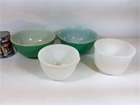 4 bols Pyrex bowls
