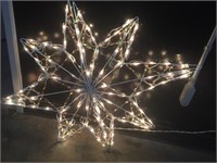 Light Up Star Does Not Stay Open on its own