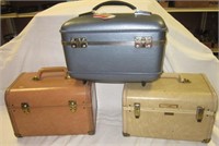 (3) Small Luggage Pieces