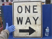 vintage "one way" arrow sign - aluminum
